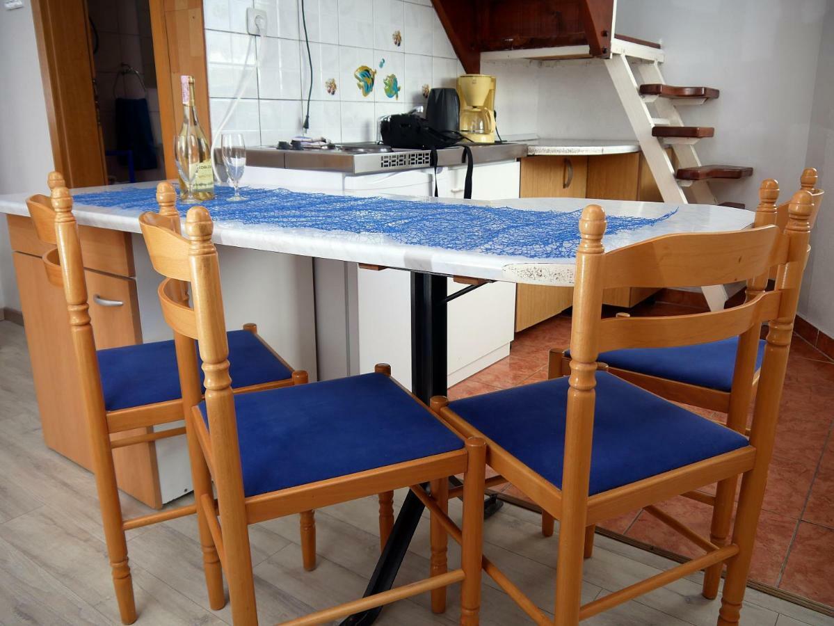 Apartment Gaga&Nia Krk Town Bagian luar foto